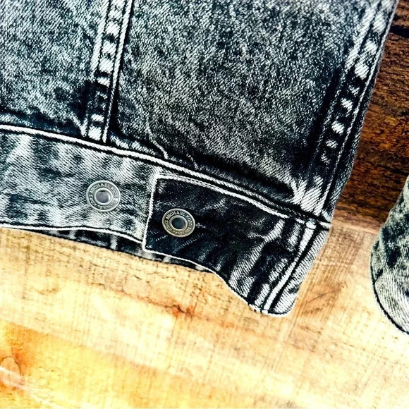 Michael Micheal Kors Ladies Acid-Wash Denim Jacket - Picture 11 of 12